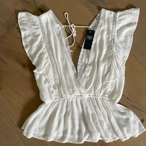 Abercrombie Women’s Short Sleeve Faux Wrap Blouse